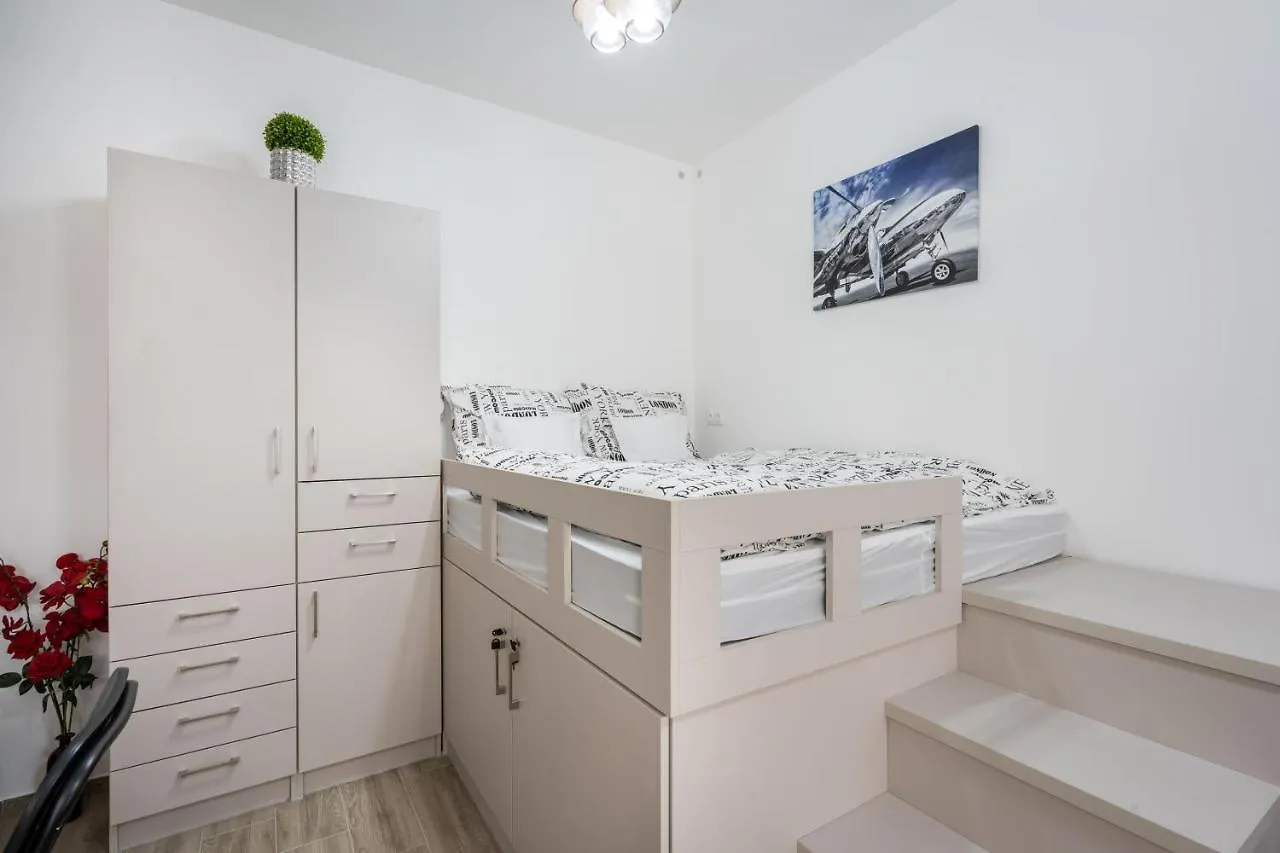 Bpr Embrody City Apartment Budapest