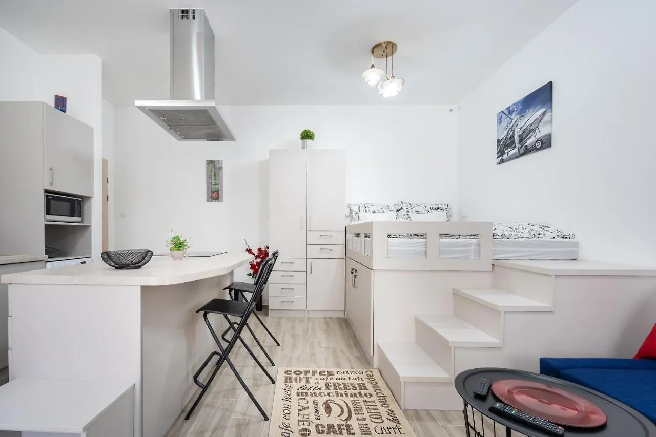 Bpr Embrody City Apartment Budapest